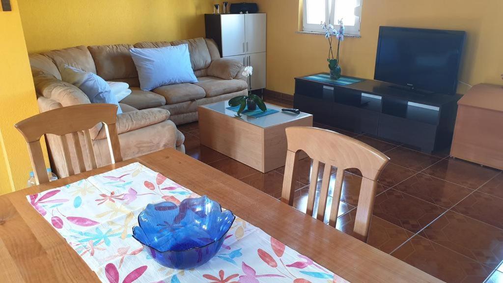 Apartments Roses Dobrinj Dış mekan fotoğraf