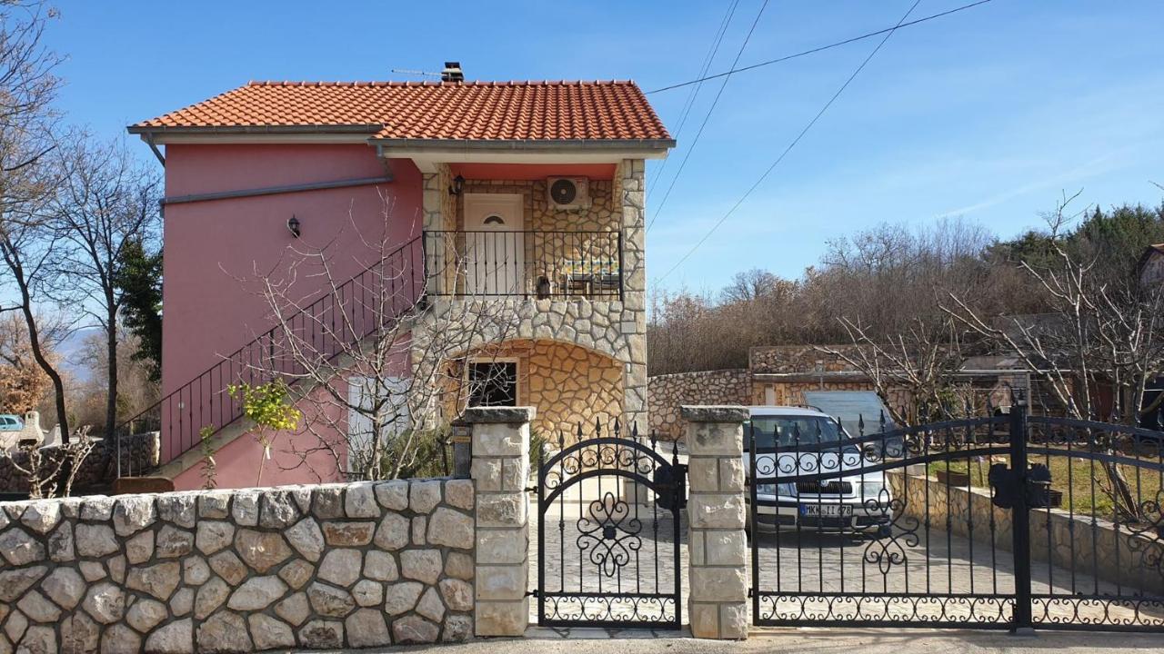 Apartments Roses Dobrinj Dış mekan fotoğraf